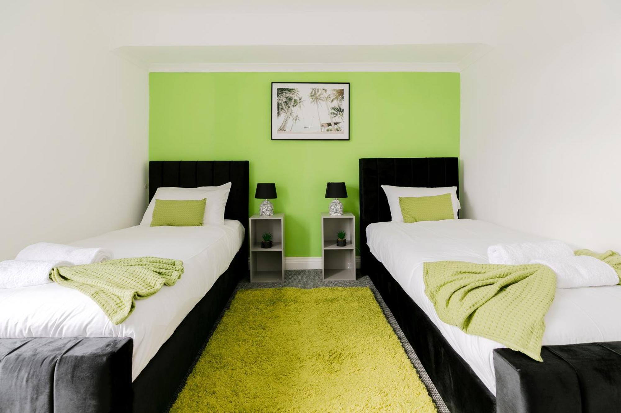 5Br House, Free Parking Offa12, Contractor, Big Families, Relocation Villa Redbridge Buitenkant foto