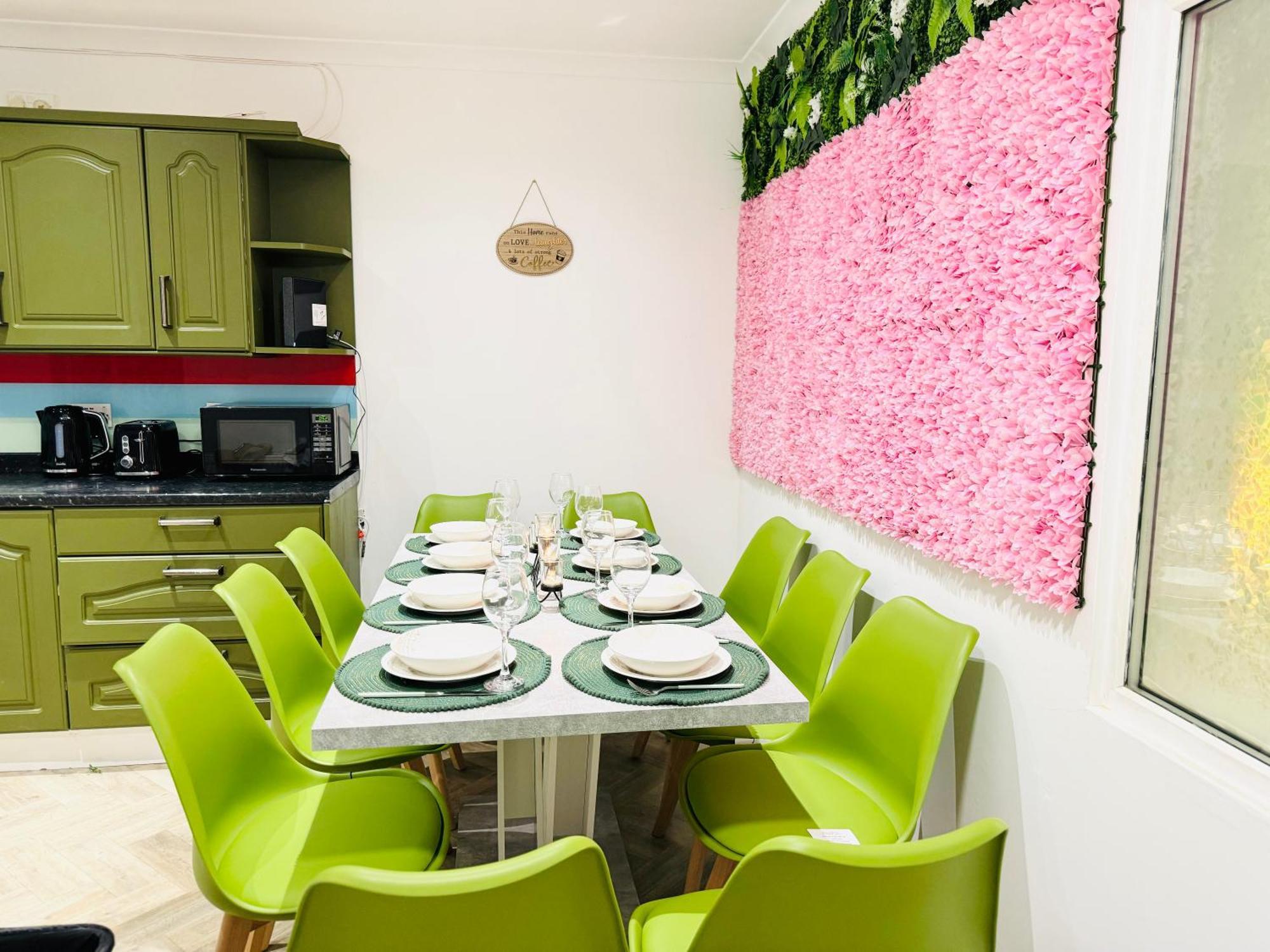 5Br House, Free Parking Offa12, Contractor, Big Families, Relocation Villa Redbridge Buitenkant foto