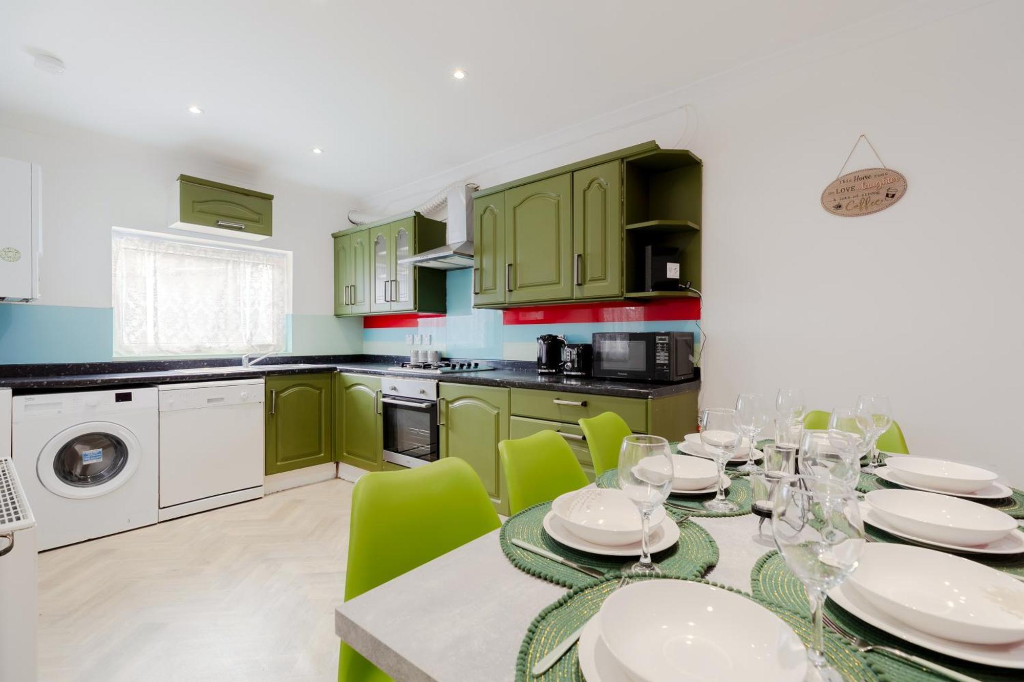 5Br House, Free Parking Offa12, Contractor, Big Families, Relocation Villa Redbridge Buitenkant foto