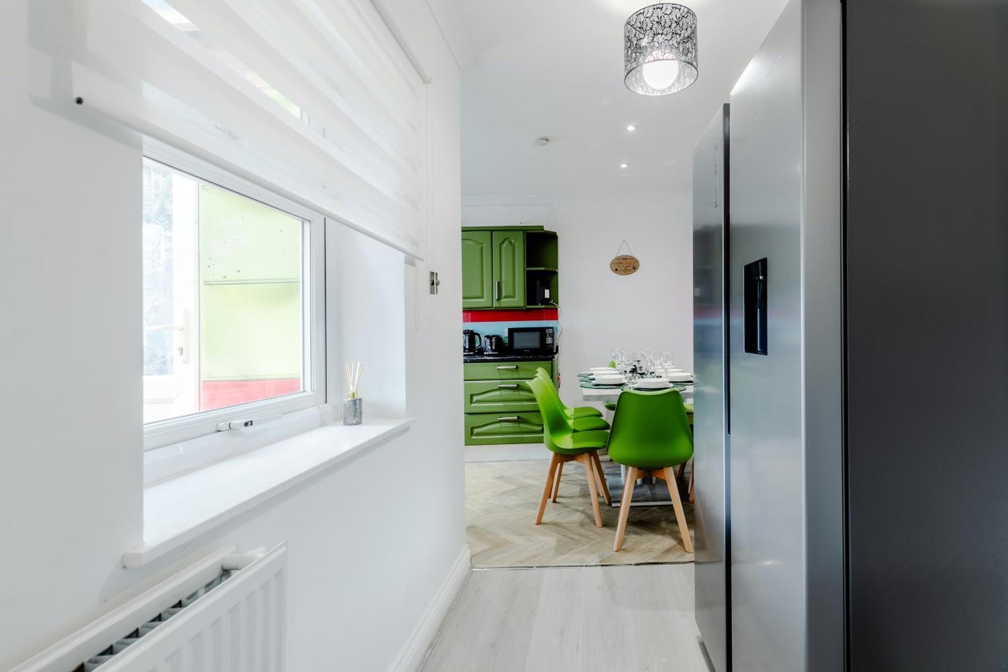 5Br House, Free Parking Offa12, Contractor, Big Families, Relocation Villa Redbridge Buitenkant foto