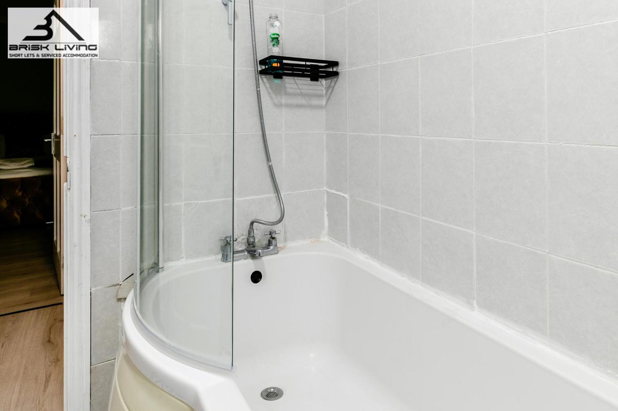 5Br House, Free Parking Offa12, Contractor, Big Families, Relocation Villa Redbridge Buitenkant foto
